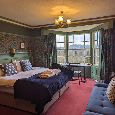 Bron-Y-Graig Hotel คอร์เวน ภายนอก รูปภาพ