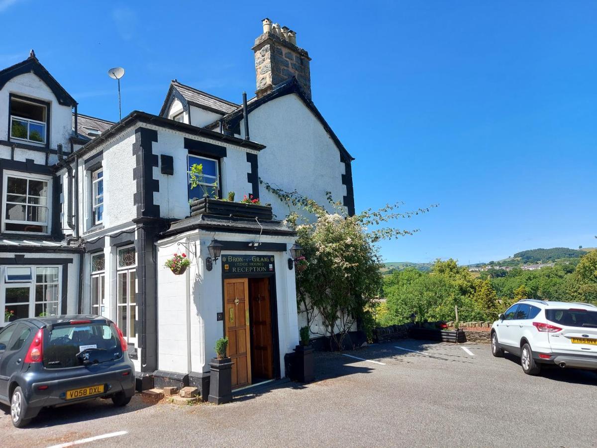 Bron-Y-Graig Hotel คอร์เวน ภายนอก รูปภาพ