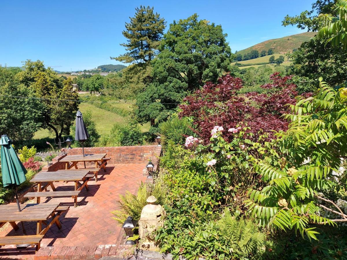 Bron-Y-Graig Hotel คอร์เวน ภายนอก รูปภาพ